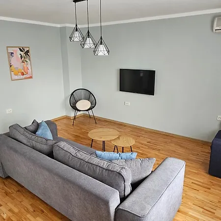 Gæstehus Flowers 4*