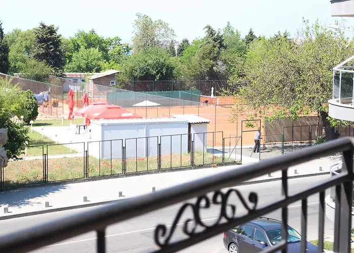 Gæstehus Flowers Nessebar